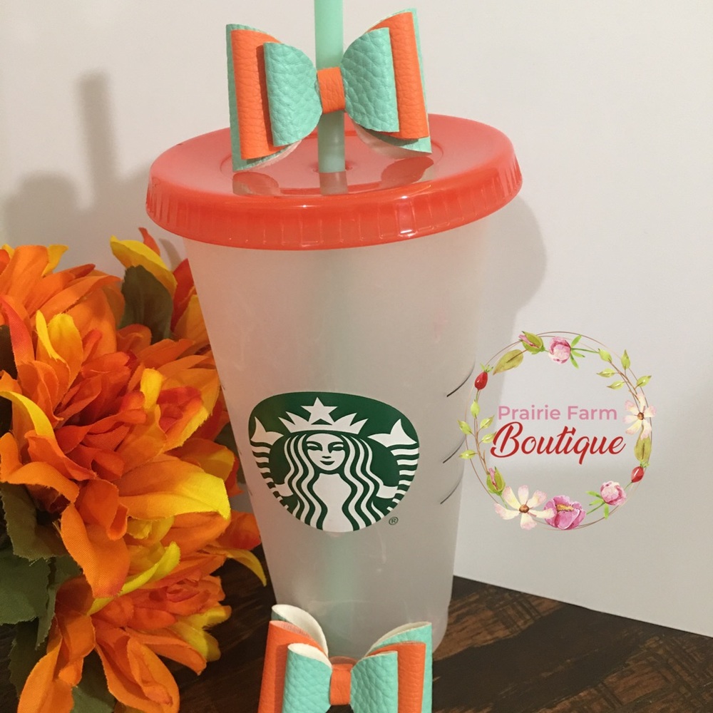 Starbucks Color Changing Cup W. Matching Bow Straw Topper